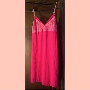 💋hot pink DKNY chemise💋